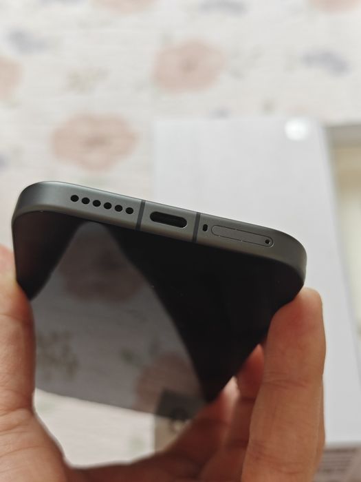 Xiaomi 17 256Gb идеальный