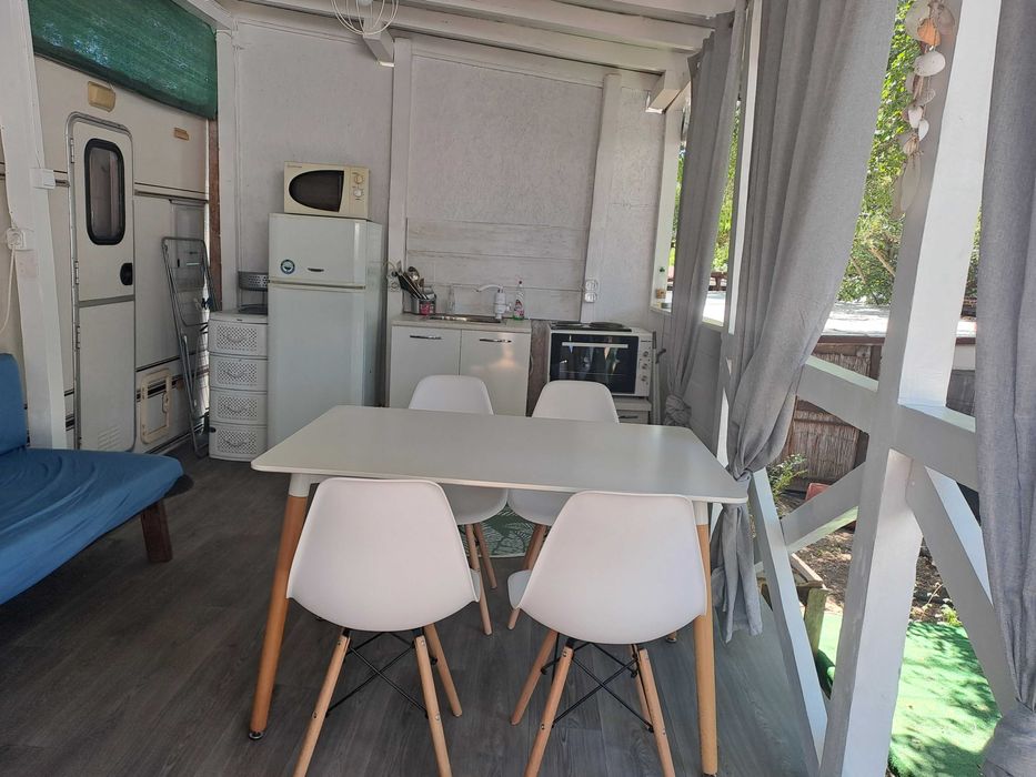 Каравана на къмпинг Златна рибка"