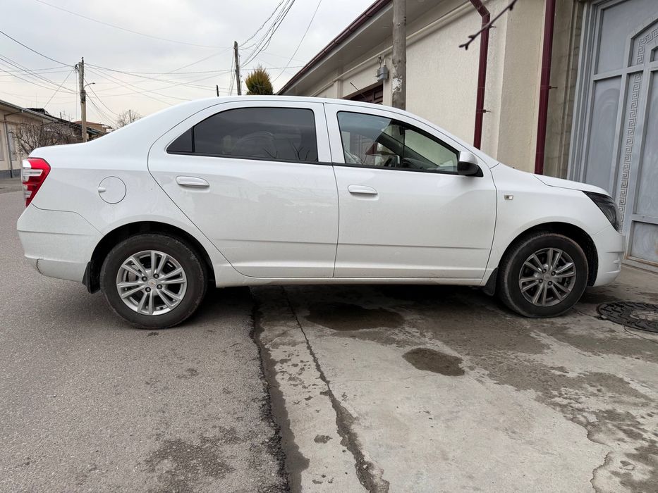 Кобальт продаю срочно своя