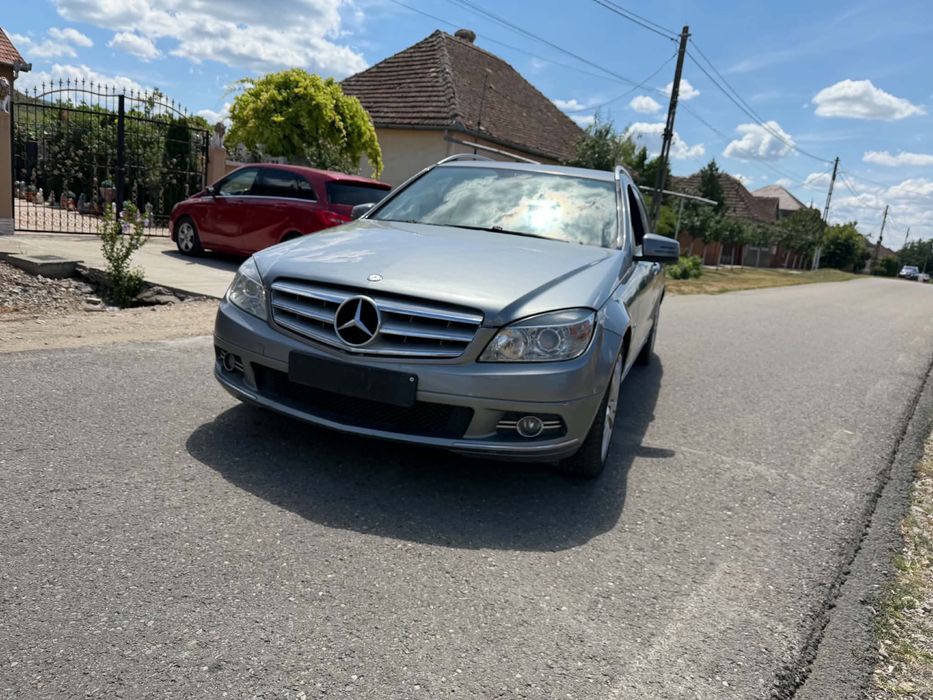 Mercedes Benz c200