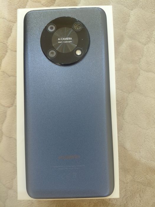 Huawei NOVA Y90 телефон