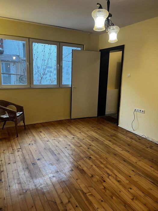 Продава се Етаж от къща в София, Редута - 66 кв.м за 2273 €/кв.м - Снимка #1