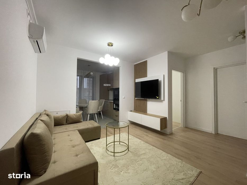 Apartament 2 camere, 50mp,30mp curte, metrou, centrala,Hils Titanium