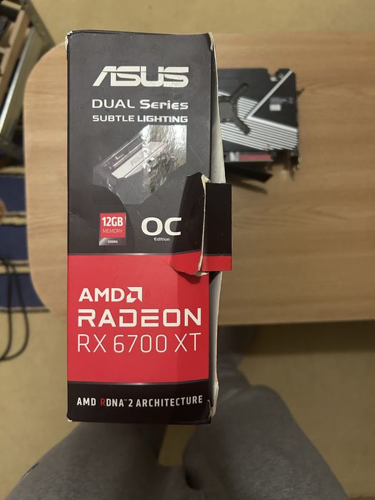 Placa video Asus DUAL Radeon RX 6700 XT 12 GB GDDR6 Graphics Card DUAL