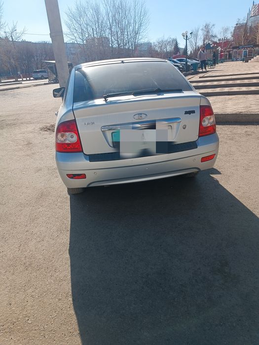 Продам лада приора.