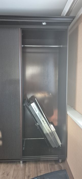 Продам Шкаф из лдсп