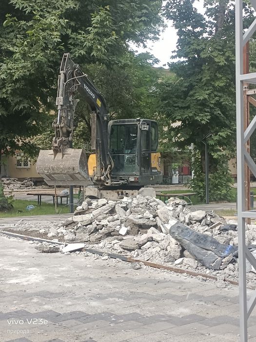 Ekskavator sotiladi