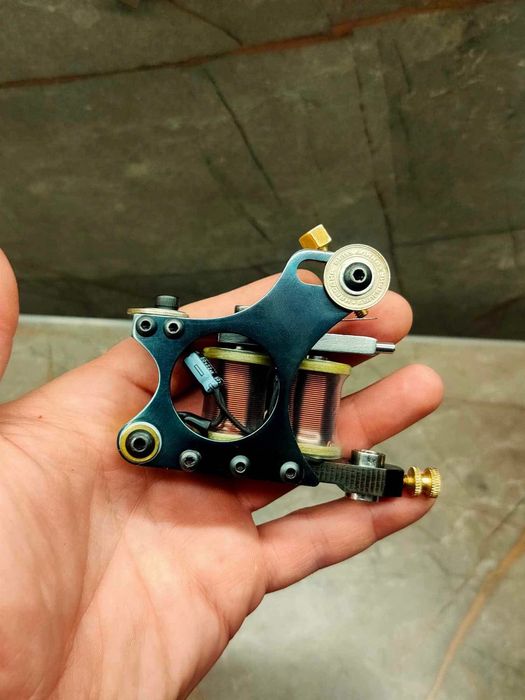 Машинка за татуировки