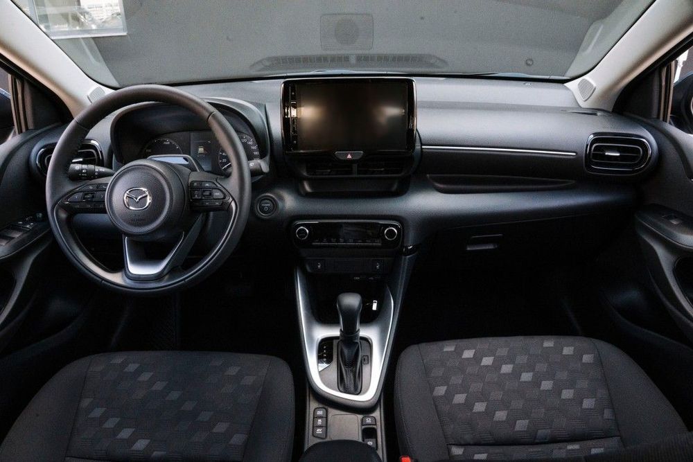 Mazda 2 2026 benzină, 24.377 € — imagine 5
