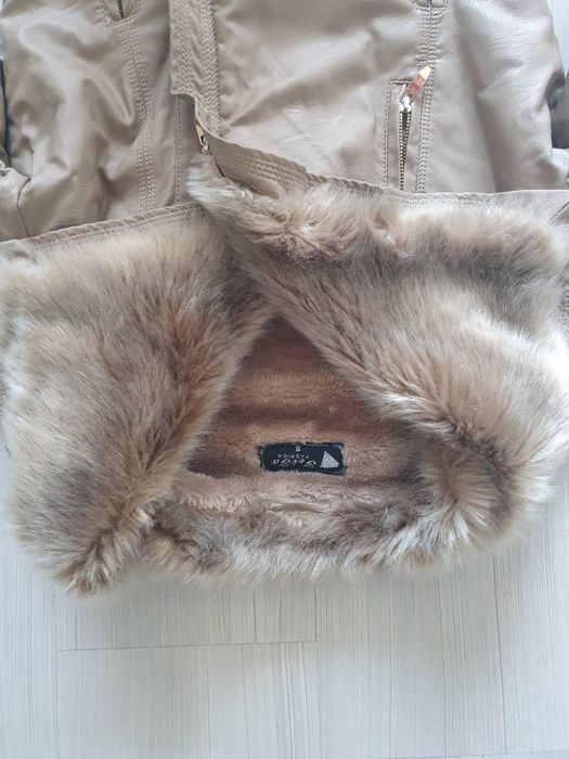 Дамски пролетни и зимни якета