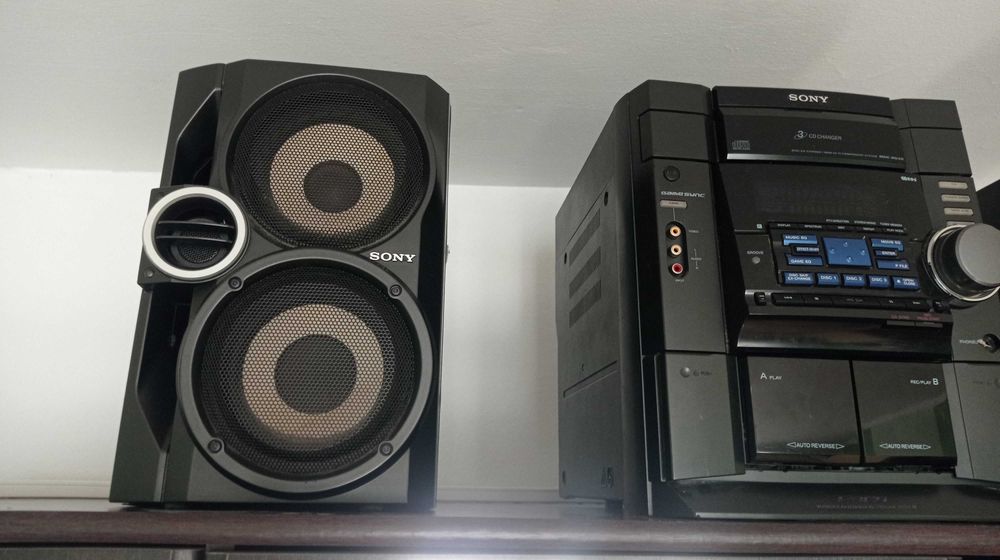 Vând Sistem audio SONY MHC-RG40