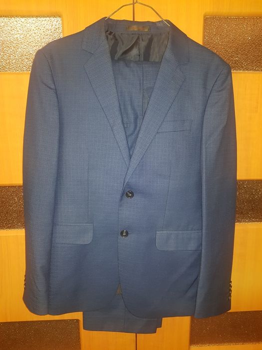 пиджаки и костюмы