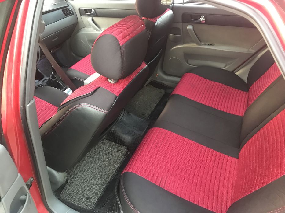 Продаётся красная Джента 2 позиция механика