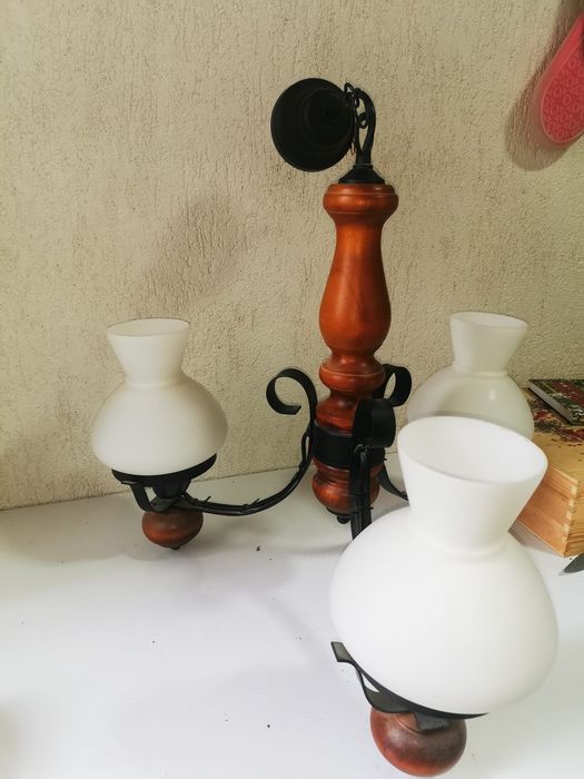 Candelabru Petronel