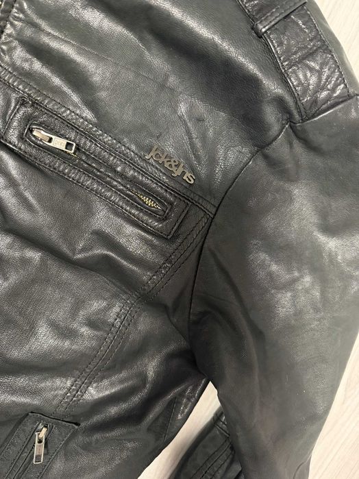 ''Jack & Jones''оригинално мъжко кожено яке Л размер