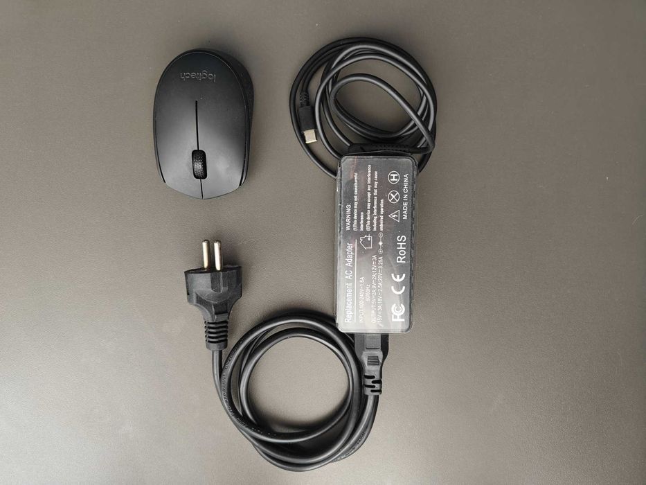 Lenovo ThinkPad - i5, 8 GB RAM, 250 GB storage, мишка, калъф, зарядно