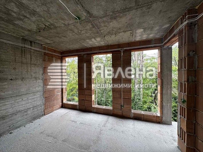 Продава се Тристаен апартамент в София, Витоша - 114 кв.м за 1974 €/кв.м - Снимка #6