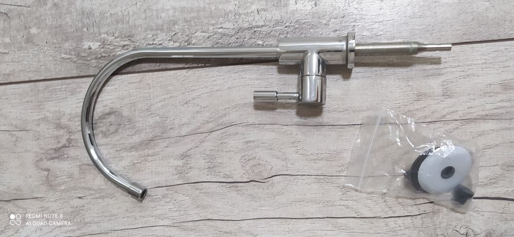 Смеситель для  кухни