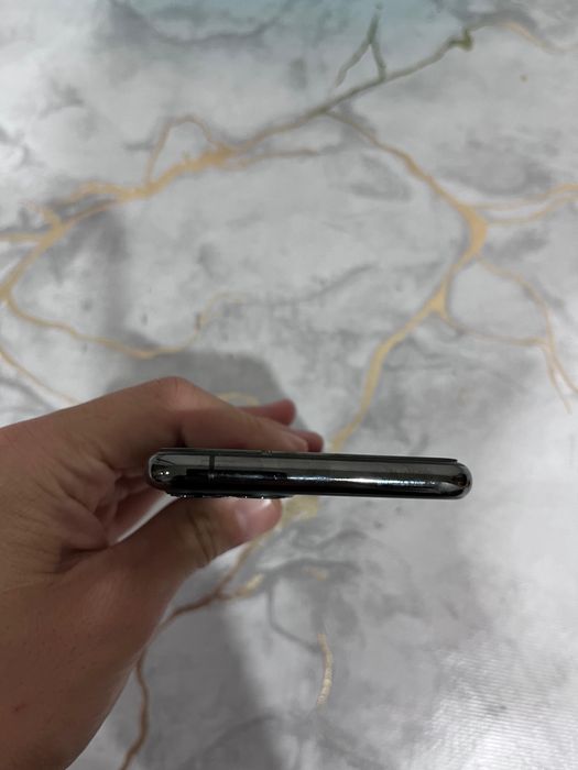 продается iphone 11pro