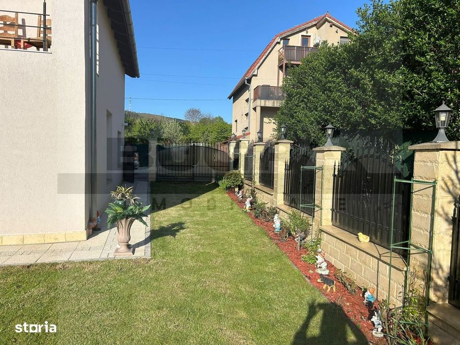 Duplex 110 mp utili, 4 camere, teren 245 mp, zona Oasului