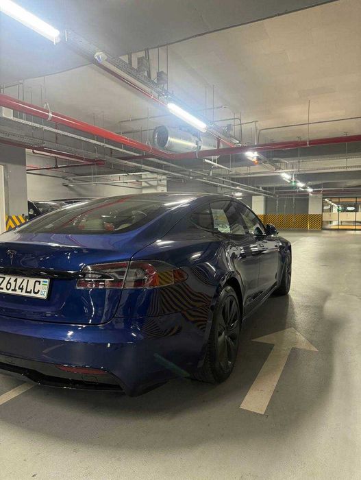 Продается Tesla Model S Long Range 2022 Американка пробег 20000км