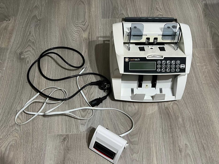 Cashtech 3500 UV/MG maşină de numărat bani