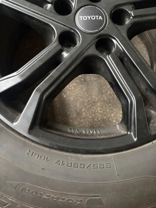 Roti complete originale Toyota de iarna