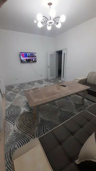 Аренда квартира 4х комната+соколний этаж 2 х.