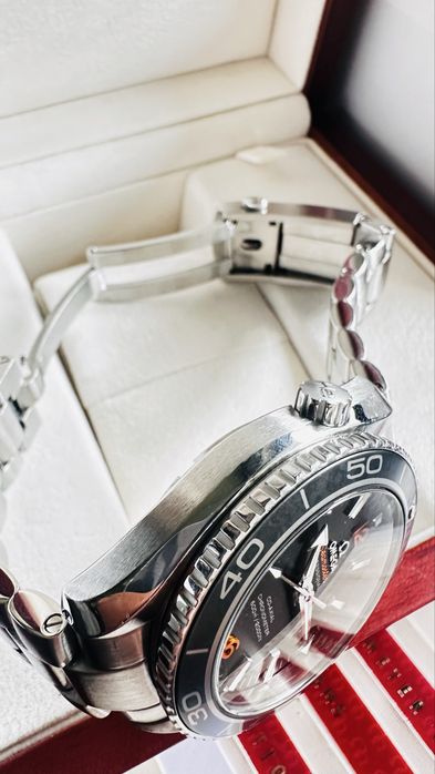 Omega Seamaster Planet Ocean