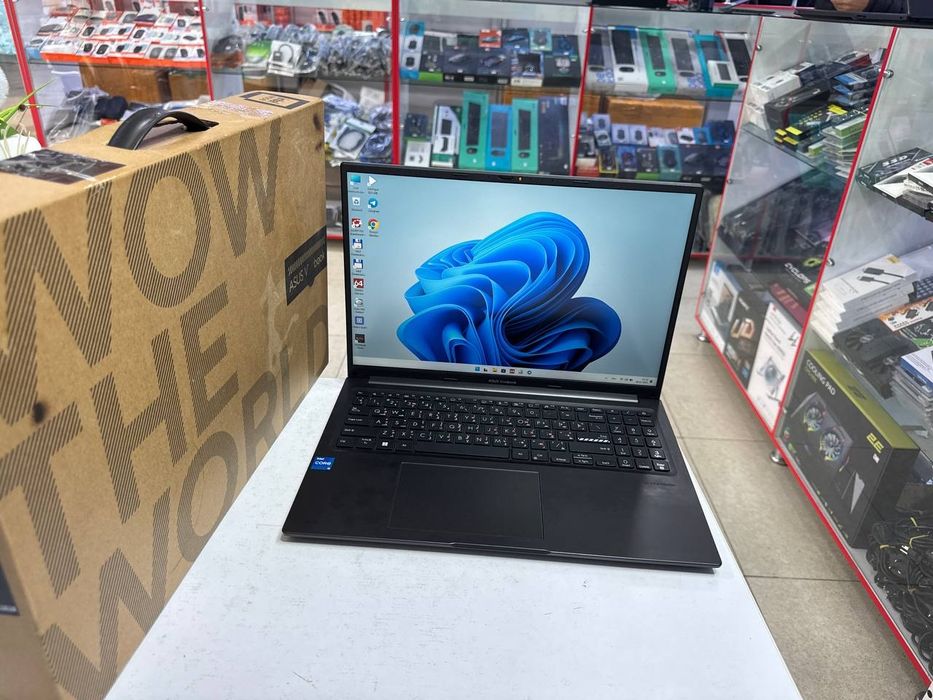 Asus core i5-12 DDR4 8/512 SSD holati ideal