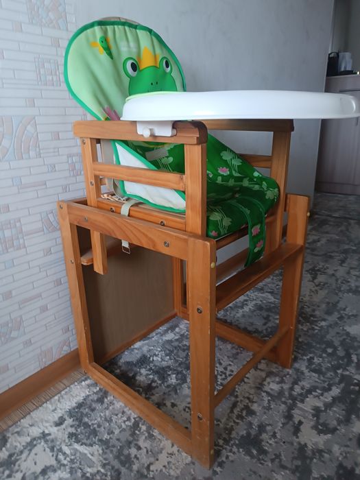 Стульчик для кормления