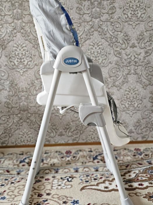 Продам стульчик для кормления