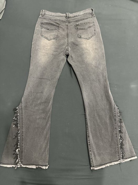 продаю новые джинсы