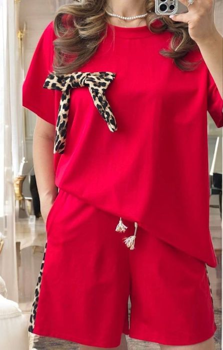 Compleu dama cu fundiță