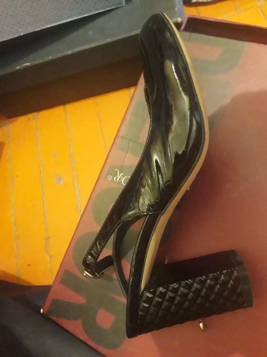 Женский туфли срочно