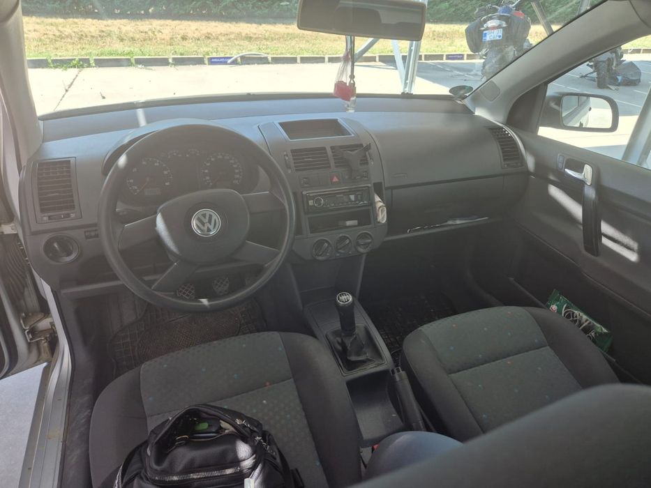 Volkswagen Polo 2004 benzină, 1.617 € — imagine 4