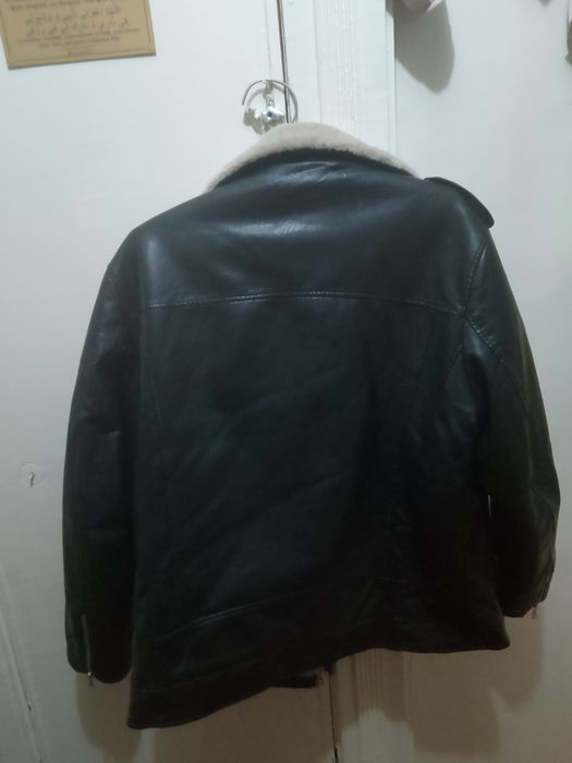 Продам куртку мужскую в идеальном состоянии размер 56-58