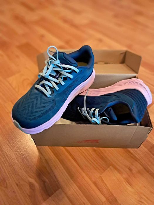 adidas altra rivera