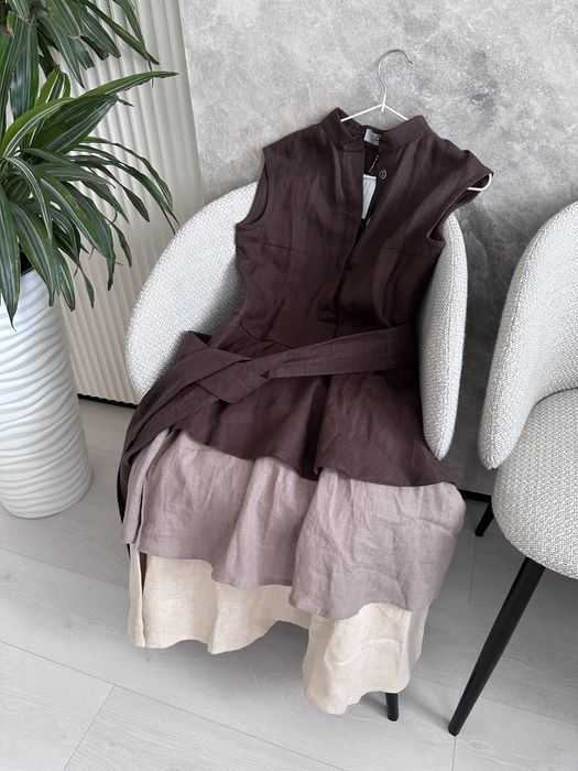 Платье коричневое с воланами лен