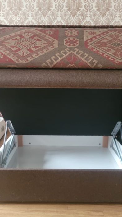 Диван угловой мягкий