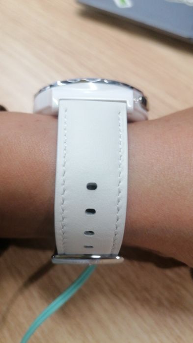 huawei gt3 pro, белый