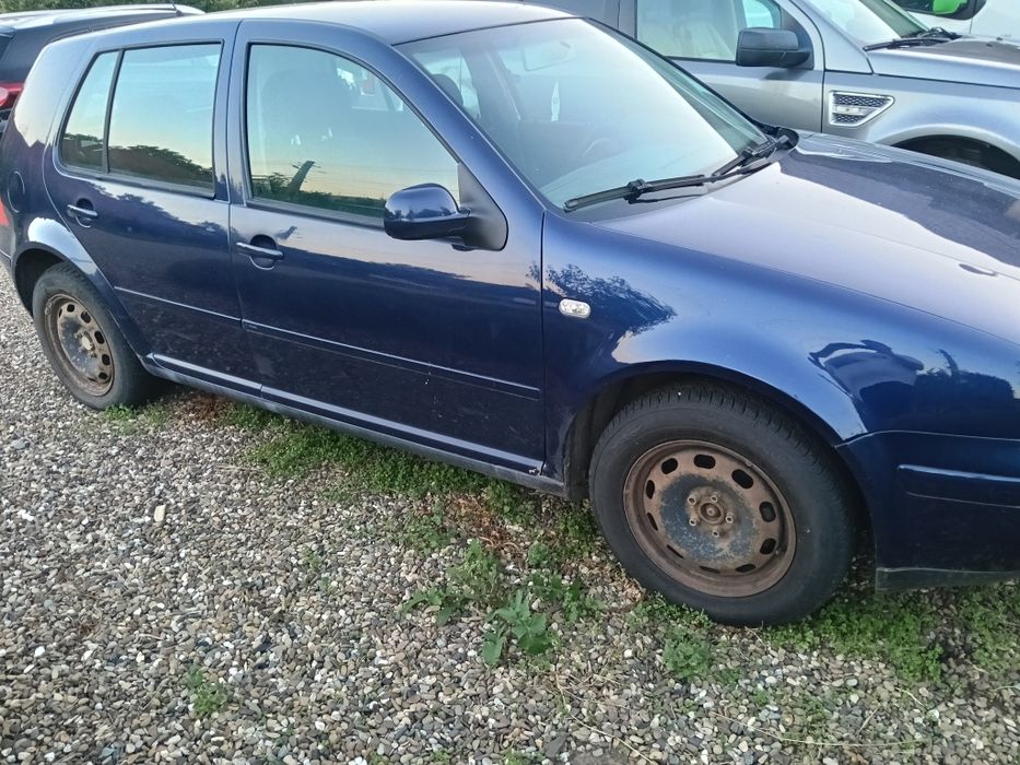 Vand vw golf 4 .