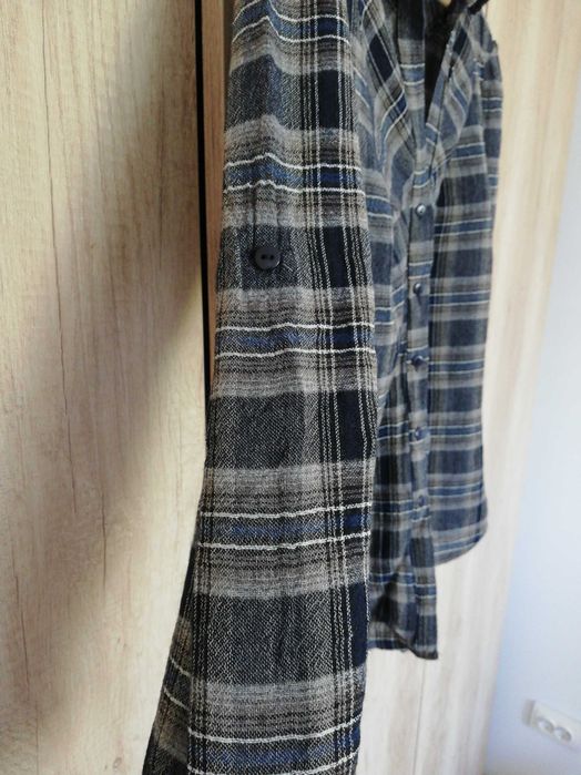 Vand cămașă dama, marime M, cu lana in compozitie