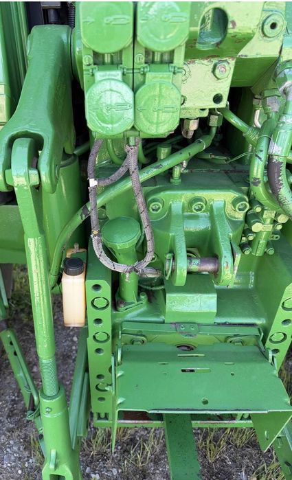 Трактор John Deere 6420 премия