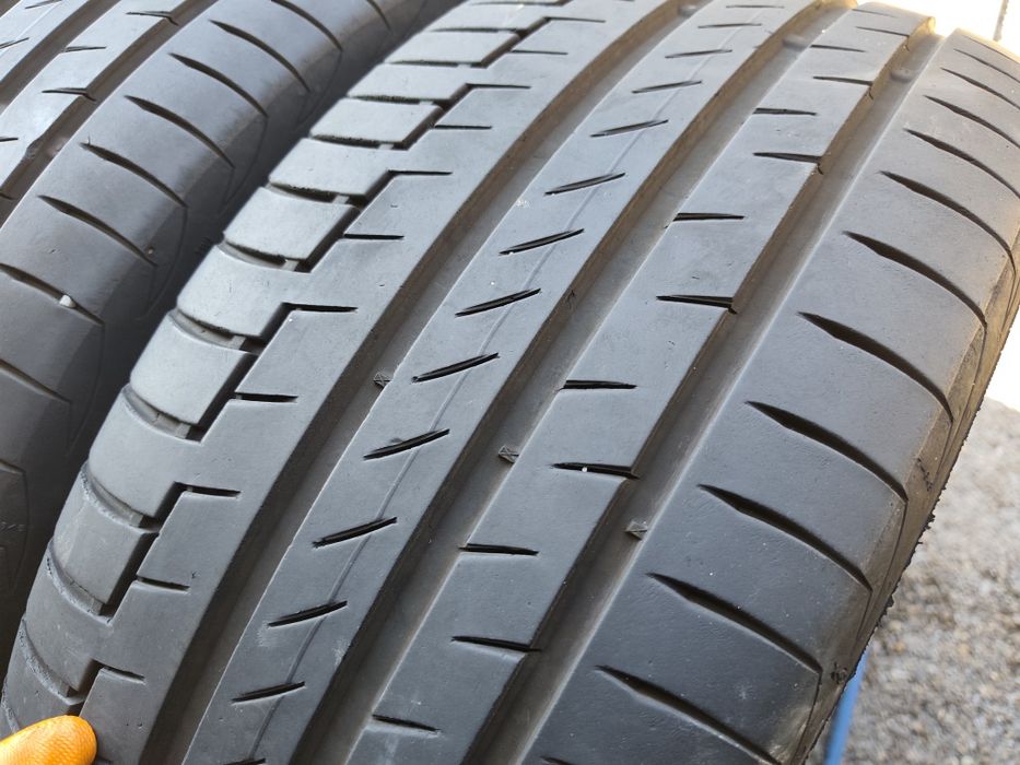 235/55/19" 4бр Continental premium contact 6,dot1022,7mm