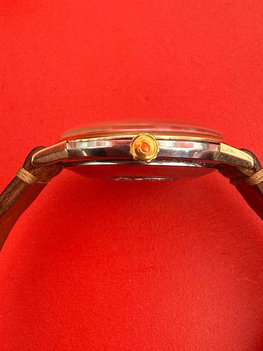 Omega Seamaster automatic Servisat Bezelul aur 18k