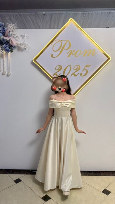 Вечернее платье