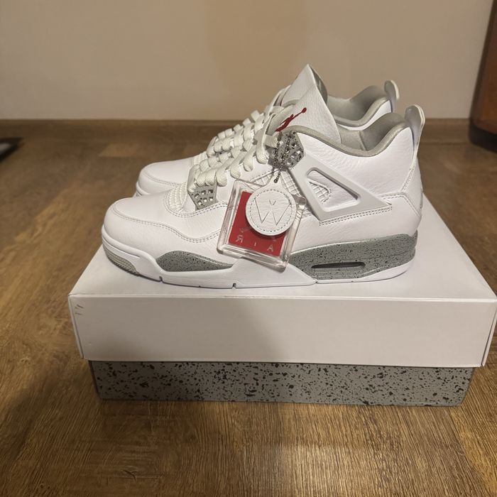 Nike Air Jordan 4 Oreo