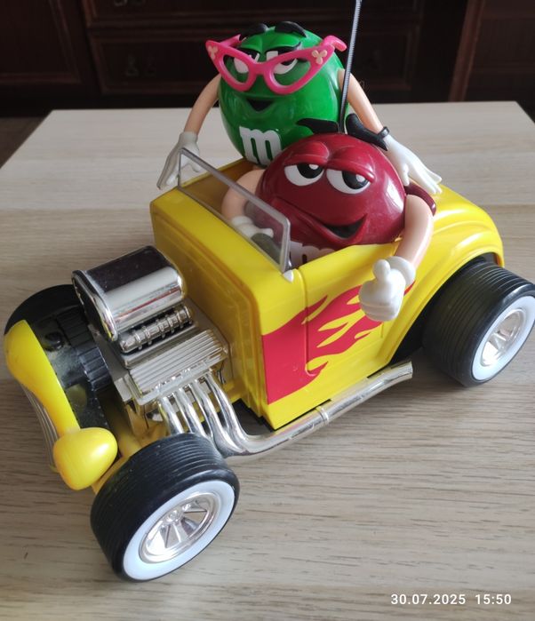 Детские игрушечные машинки