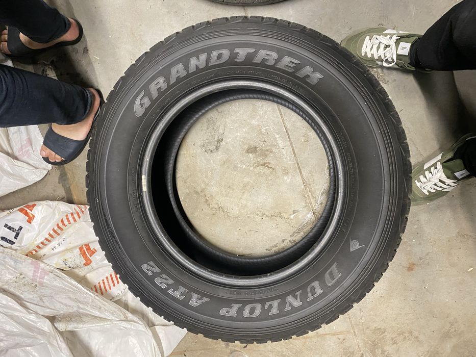 Шины на тойота 200